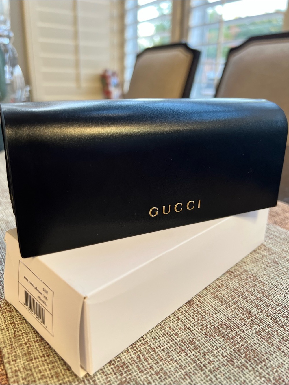 New GUCCI Sunglass Black Leather Case with gold emboss logo, with cleaning cloth